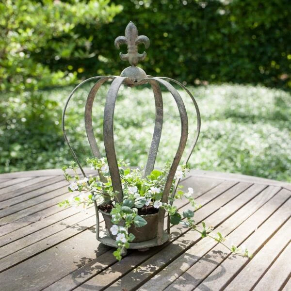 ESSCHERT DESIGN Pothouders Kroon - Aged Metal - Set Van 3 Stuks 6 ESSCHERT DESIGN Pothouders Kroon - Aged Metal - Set Van 3 Stuks - Afbeelding 4