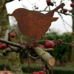 Winterkoninkje Staand Op Tak Decoroest -Esschert Design Verkoopwinkel winterkoninkje staand decoroest 1515418003 2 600